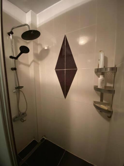 Large With A Balcony In Kadikoey Appartement
